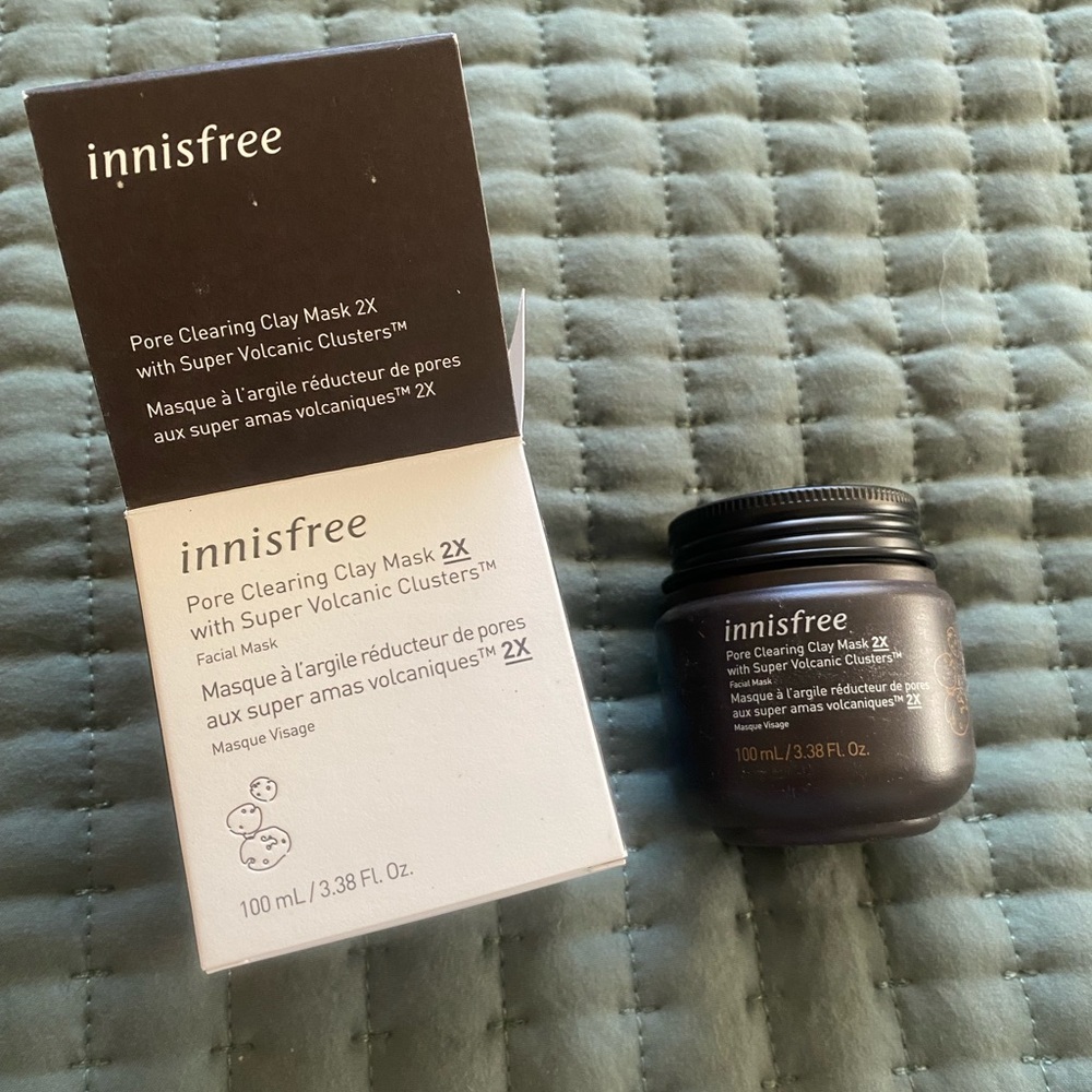 Innisfree pore clearing clay mask 2x with super volcanic clusters